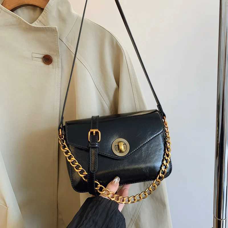Luxury Women Brand PU Leather Crossbody Bag Retro Chain Lock Flap Small Messenger Shoulder Bag Y250303