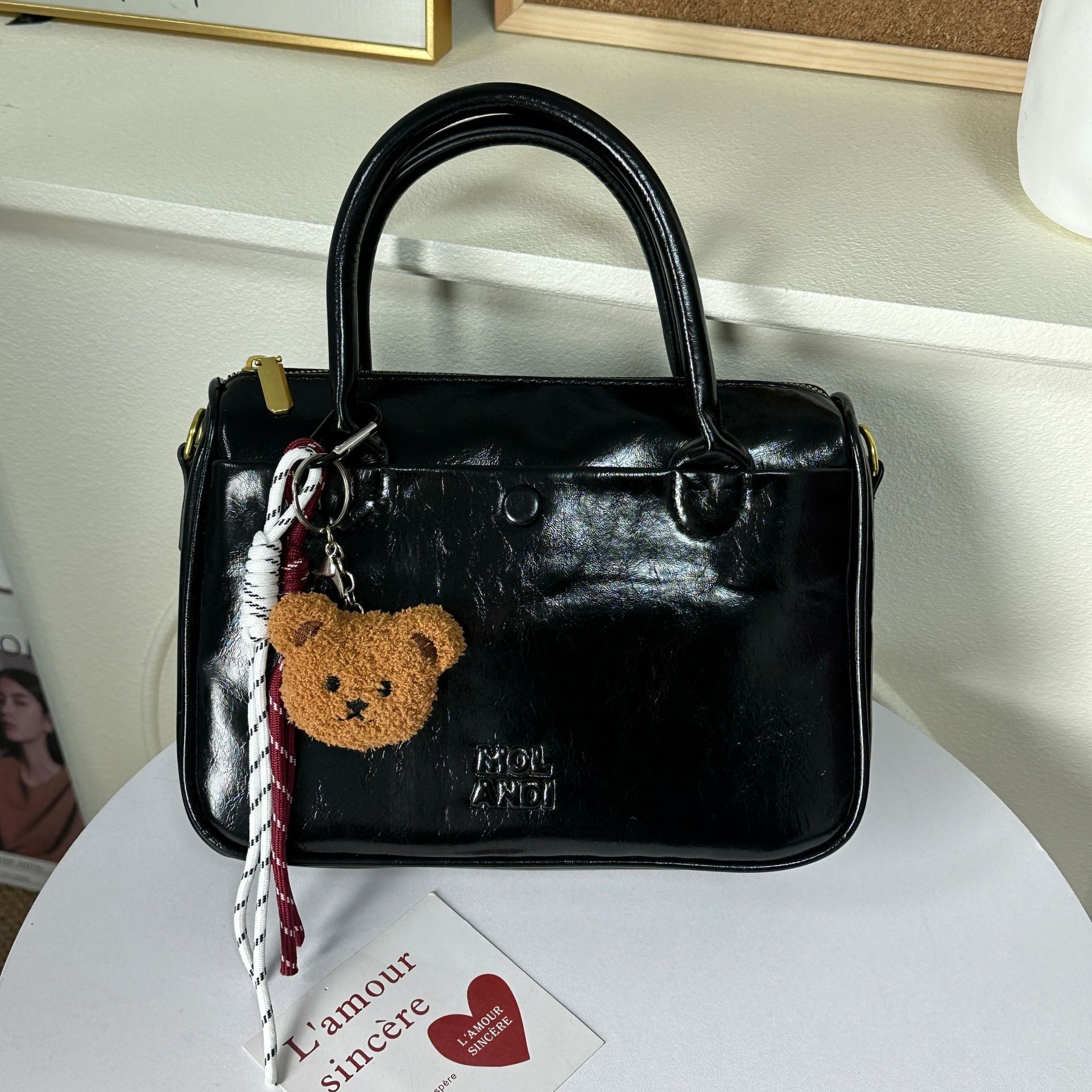 Handbag Women's 2025 Latte Pillow Designer Style Handbag Fashion Trend Single Shoulder Crossbody Bag