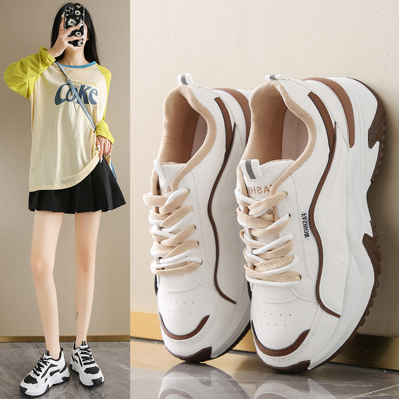 Women s Designer New 2025 Spring And Summer New Leather Breathable Casual Fashionable Thick Soled Height Increasing Sports Shoes