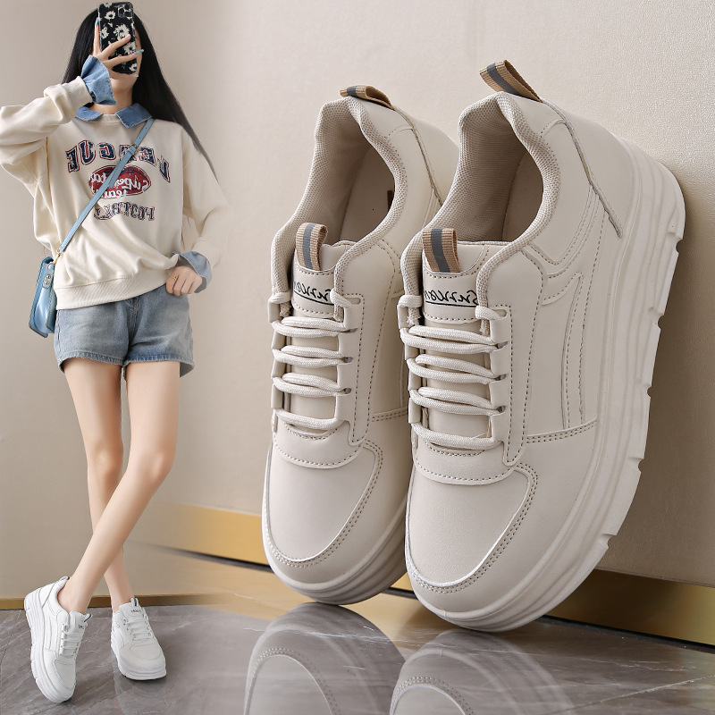 2025 Designer s New Leather Women s White Shoes With Thick Sole And Increased Height Fashionable And Casual Multifunctional And Versatile Board Shoes