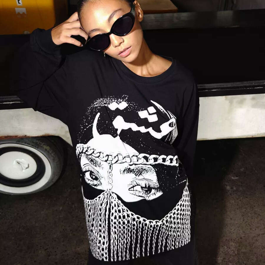 American style new round neck figure print loose street hip-hop autumn long sleeved couple casual