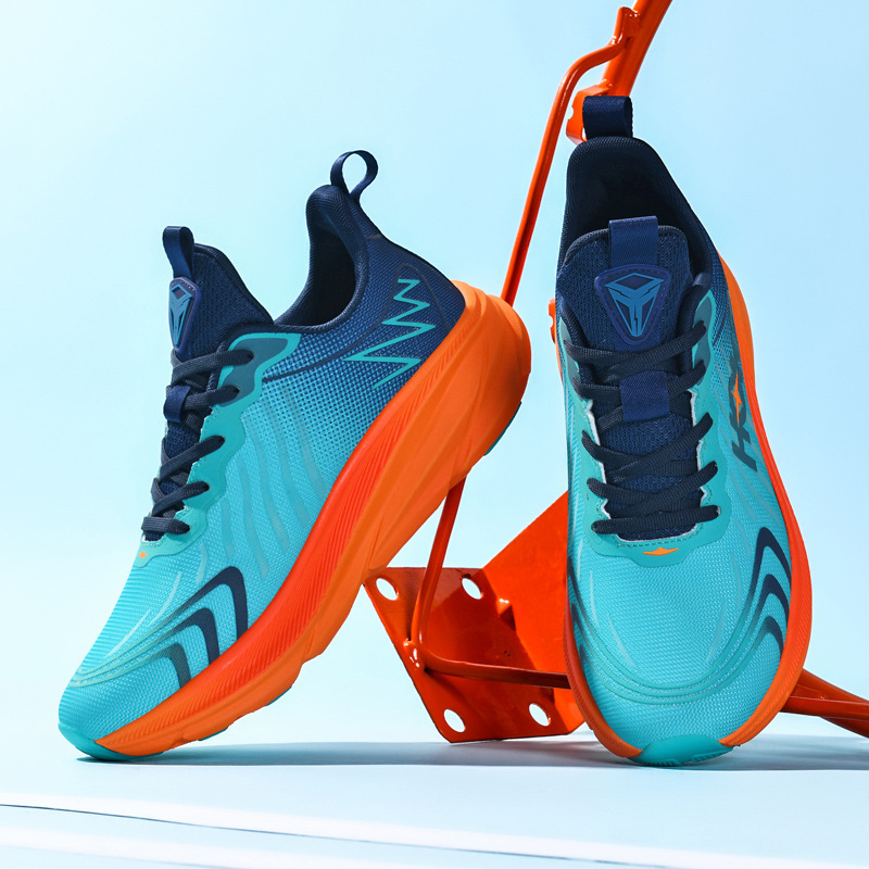 Free shipping new designer running shoes for men woman sneakers Lightweight sport outdoor training shoes size eur 36-45