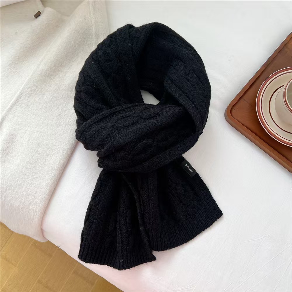K037 New knitted wool scarf for women in autumn and winter, versatile student scarf, Korean version, high-end, warm, couple gift model
