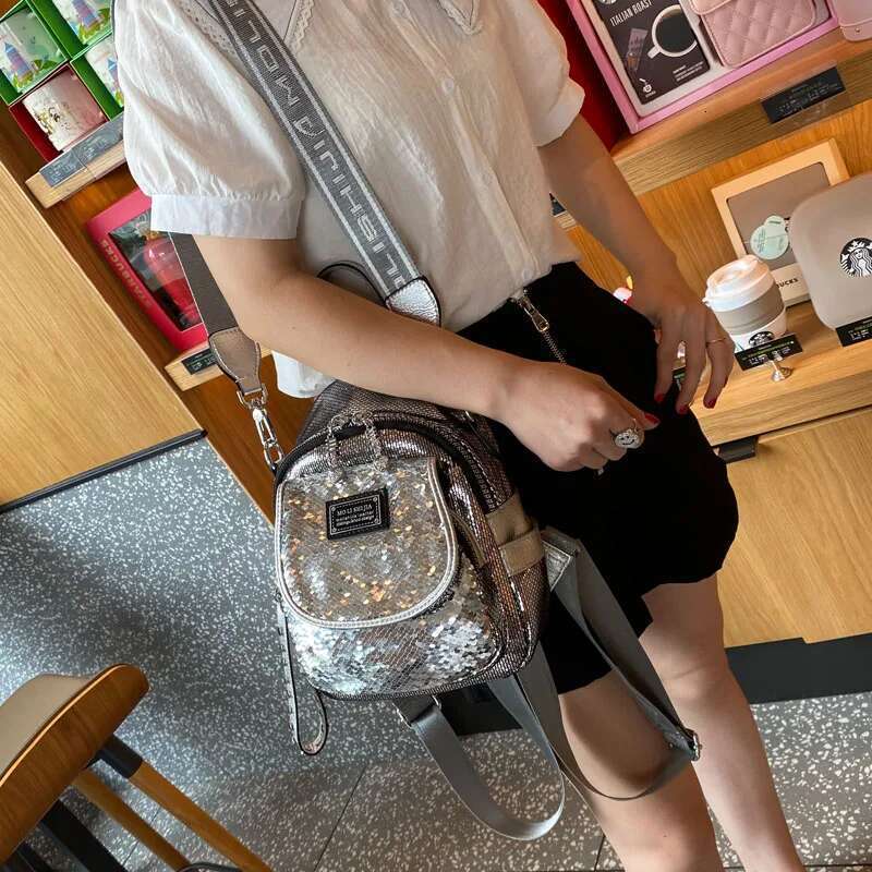 Women's Bags Ita Pack Sequines Women's Rivet Designer Mini Backpack Women Shoulder Bolsos Travel School Bag Mochila