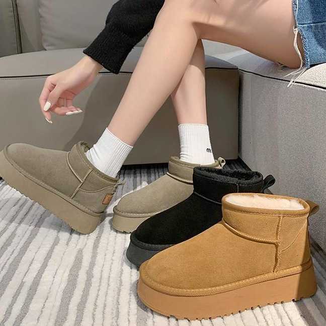 womens snow boots Internet celebrity versatile short tube new style for wearing on the outside thick soled height increasing and plush warm anti slip 