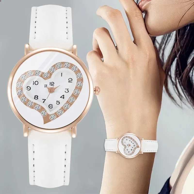 2024 New Ladies Leather Str Analog Quartz Fashion Temperament Ladies Watches Womens Wrist Relogios FemininoXJ250304