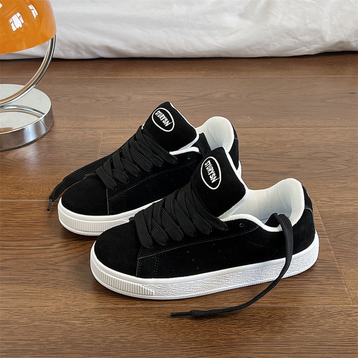 Couple Style Board Shoes 2025 Autumn/winter New Designer Shoes Student Casual Multifunctional Niche Bread Fashion Street Photography Men's Board 