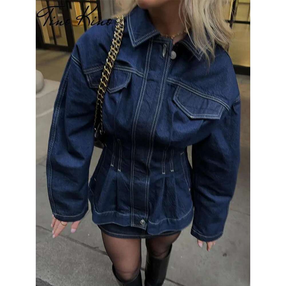 Fashion Denim Women's Coat Dark Blue Lapel Long Sleeves Zippers Pleated Female Coats 2025 Spring High Street Lady Outwear