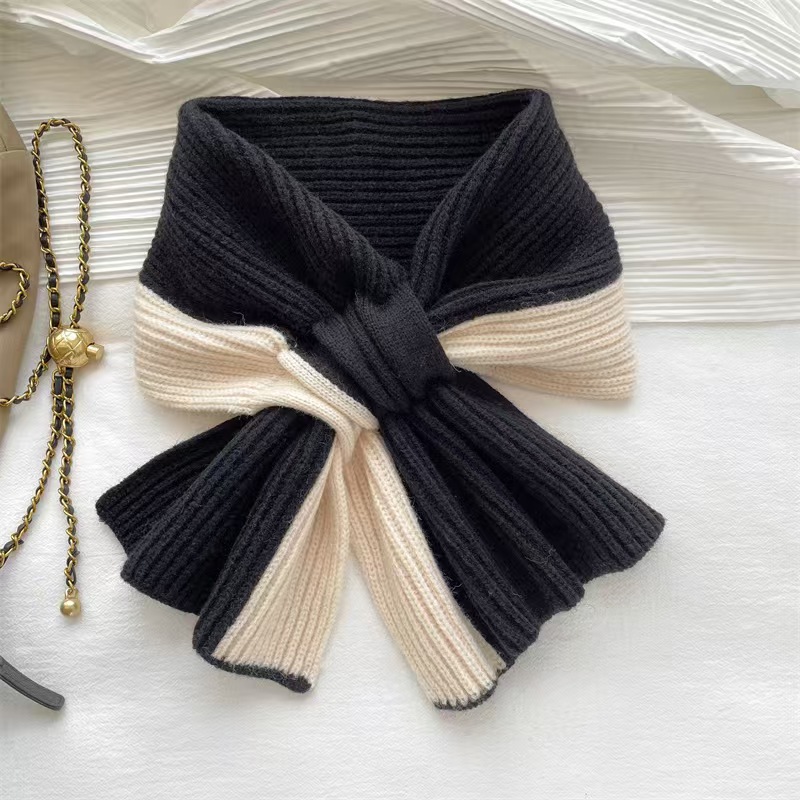 T220 scarf short women's autumn and winter cross-knitted scarf Korean version color matching all-match winter warm lazy neck protection