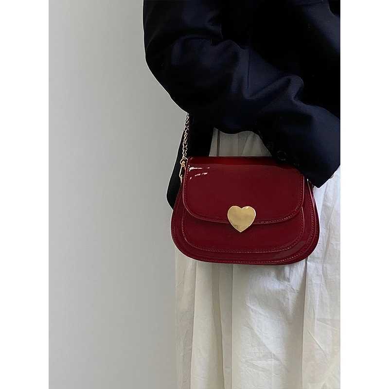 Wine Red PU Love Crossbody Bag 2023 New Ladies Lacquer Leather Shiny Magnetic Buckle Shoulder Bag Exquisite Handbag Trend Z250303