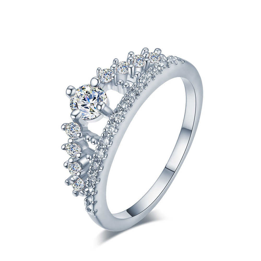 Couple Rings New Fashion 18K Gold Crown Diamond Set Ring for Women Micro Inlaid Zircon Princess Ring r5079 H25303