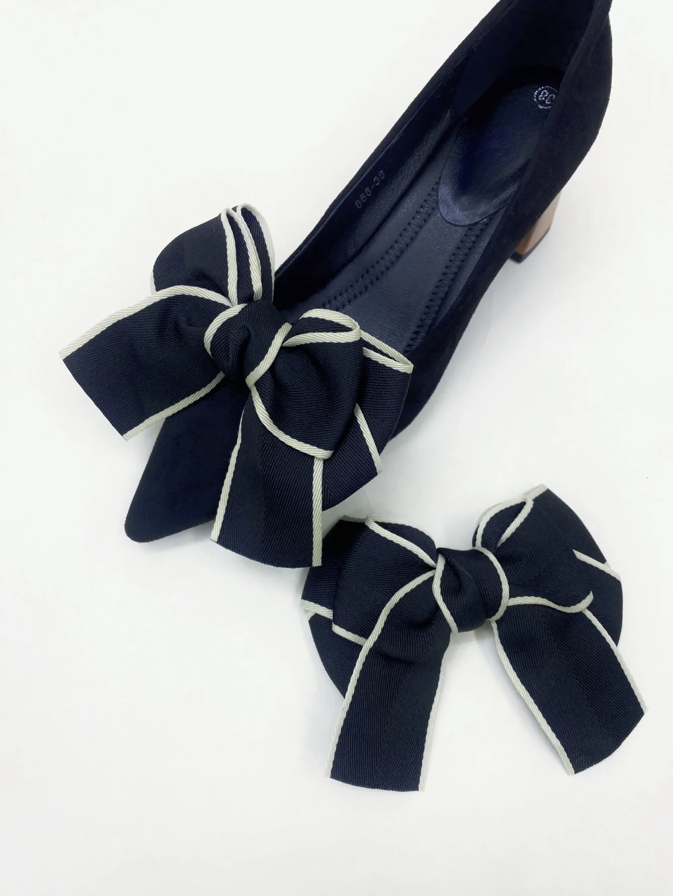2pcs Elegant Detachable Bow Detail Shoe Clips For Decorating Wooden Or Flat Sandals DIY Accessory EasyMatch Shoe Decoration W 250218