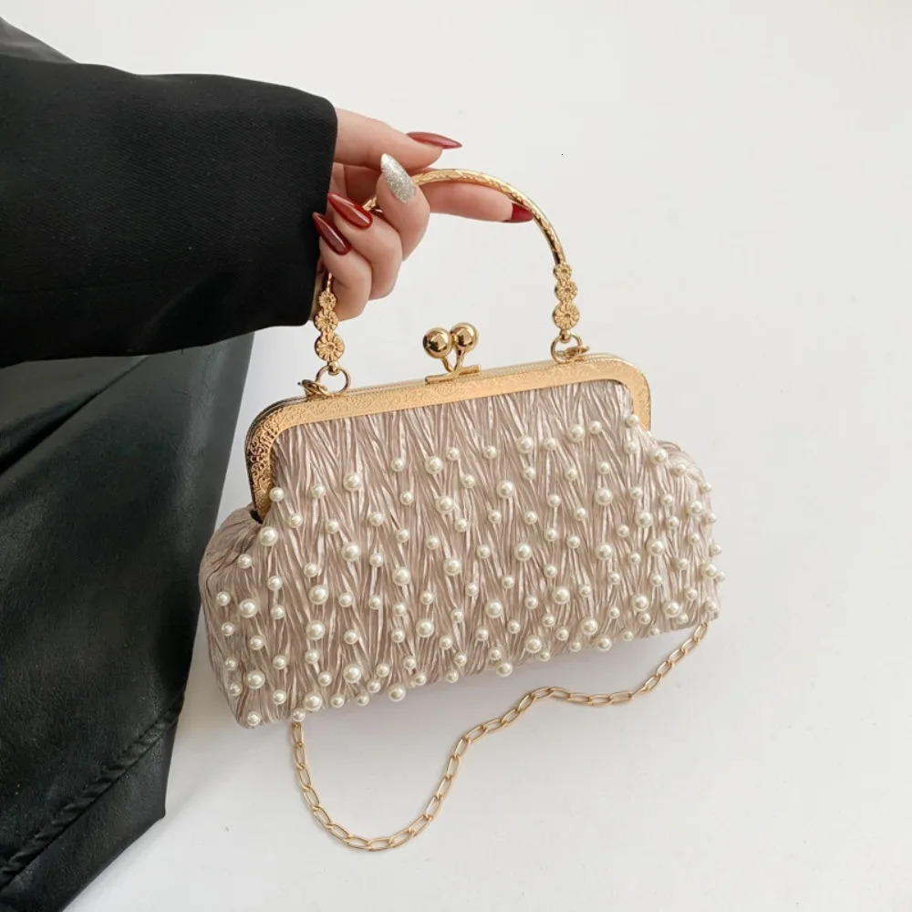 Artificial Pearl Diamond Inlaid Shoulder Bag Metal Chain Messenger Lady Banquet Shell Fashion Evening Handbag 250303