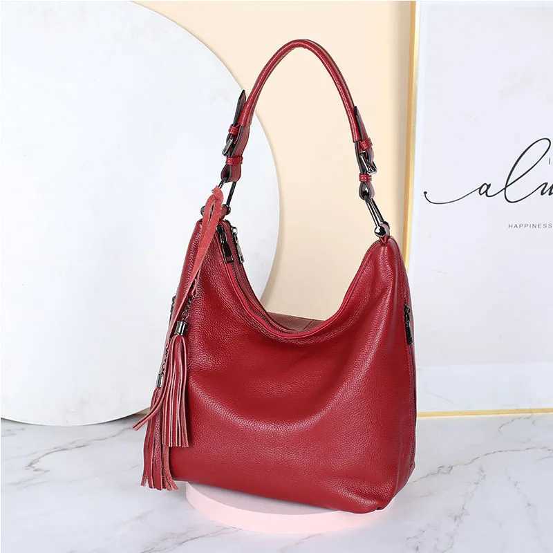 Zency Fashion Tassel Women Shoulder Bag 100% Genuine Leather Daily Shopping Hobos Classic Large Red Tote Handbag Crossbody Bag Z250303