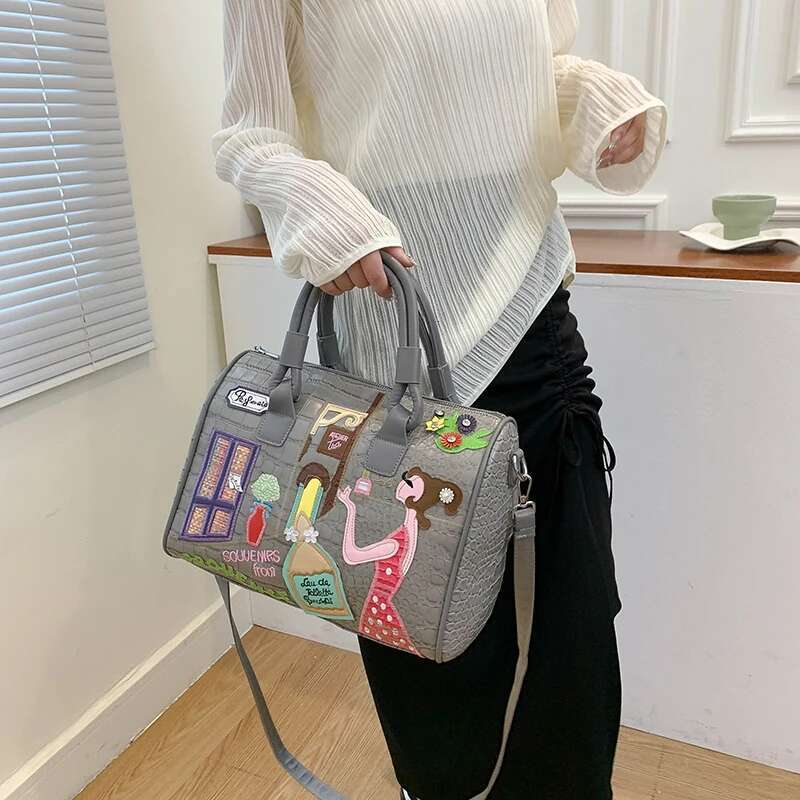 High Quality Boston Fashion Embroidered Shoulder Bags For Women Purse And Handbag Designer Crossbody Bag Cute Satchel