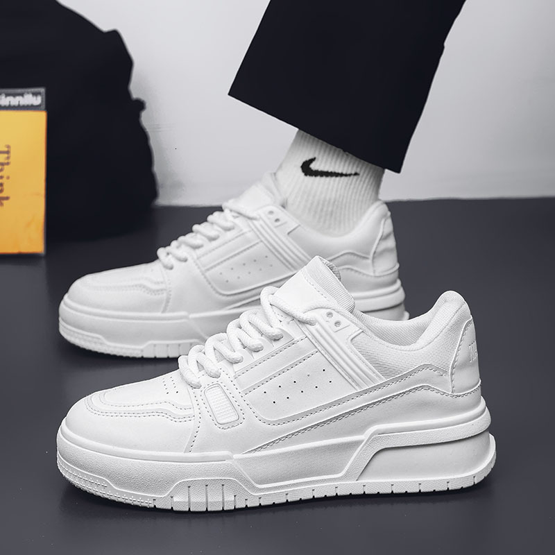 Men's Spring And Autumn New Niche Design Multifunctional Casual Pure Blackboard Shoes Youth Sports Thick Sole Elevated Bread And Fashionable Coup