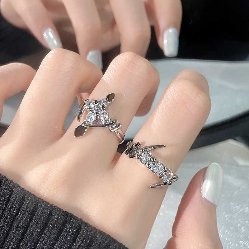 Couple Rings Small niche design sacred contract full diamond zircon high-end cross ring trendy and cool neutral index finger ring female H25303