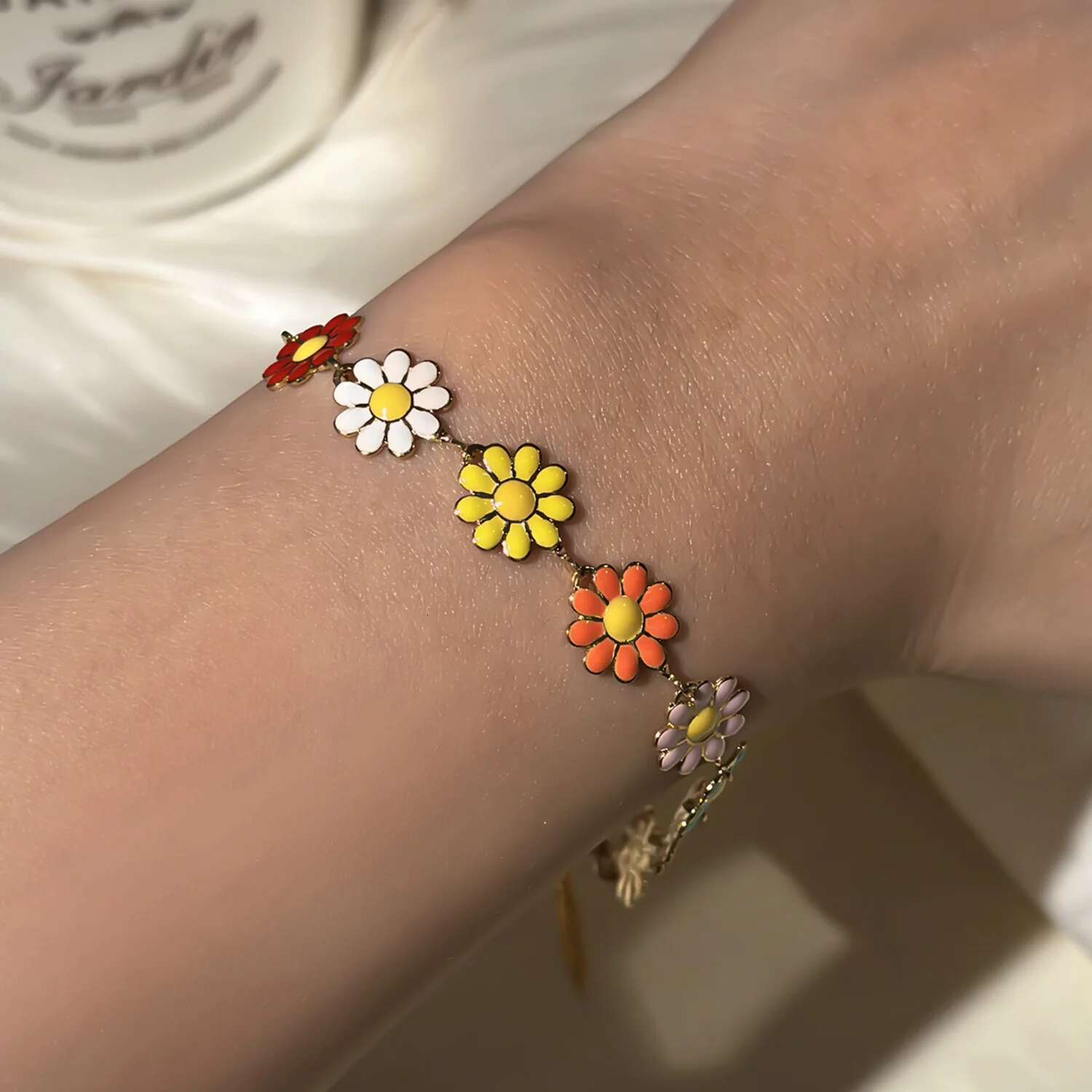 Sweet Daisy wer Fashion Personality Minimalist Aesthetic wers Charm Bracelet For Women Wedding Party Jewelry Gift
