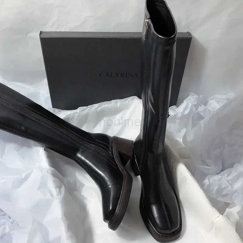 2024 New Autumn Boots with Thick H But No Knees Z250304