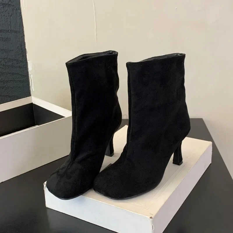 Eilyken Street Style Pleated Round Toe Wen Ankle Boots Thin H Shoes Winter Concise Short Botas Mujer Z250304