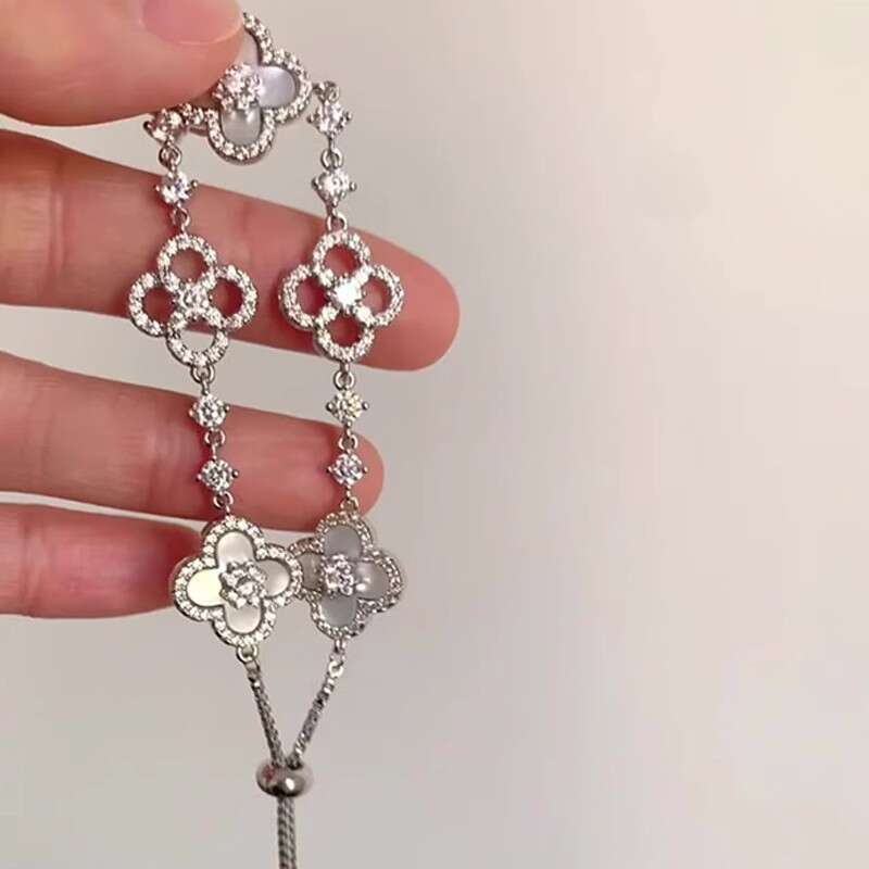 designer Bracelet Ins Wind Explosion Sparkg Dia Four Leaf Clover White Beimu for Women, Light , Cold, and Gold Feeg, Adjustable Pulg Bracelet