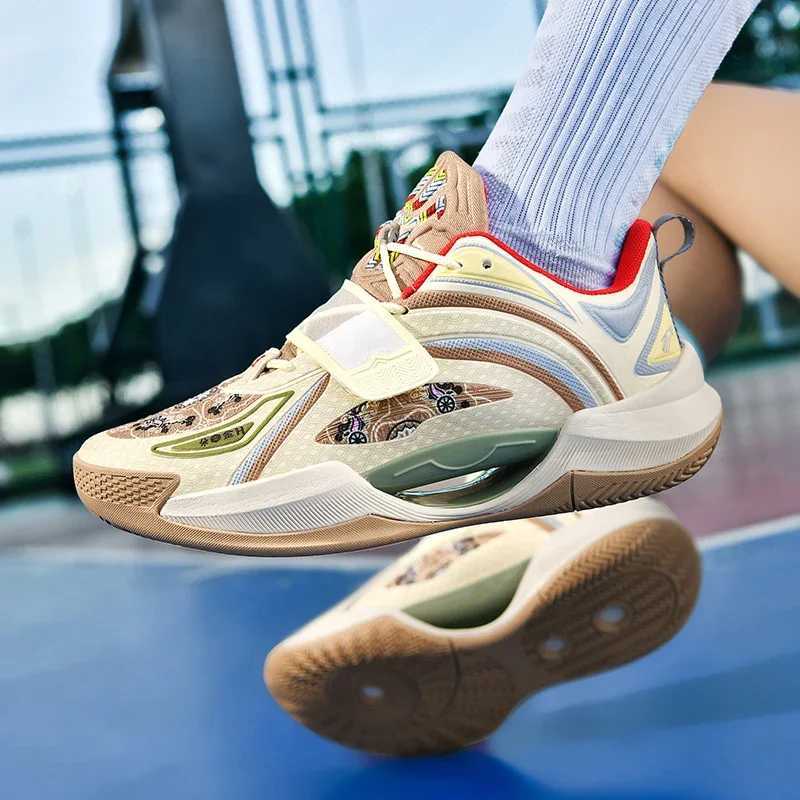 hot Basketball for Men and Wen Low Cut Mesh Breathable Anti Slip Shock-absorbing Soft Sole Night Light Sports Shoes Z250303