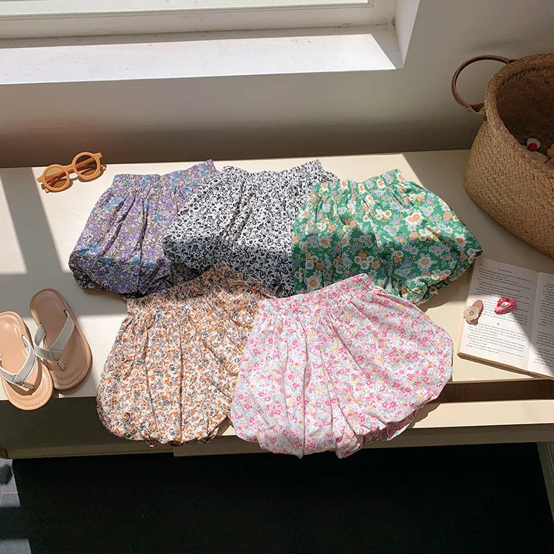 Summer young baby girl flower bud shorts thin Fried Dough Twists flower little girl shorts loose thin girl lantern shorts 250304