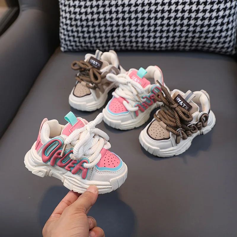 Childrens sports shoes childrens boys and girls casual air mesh breathable fashion school running soft 250303