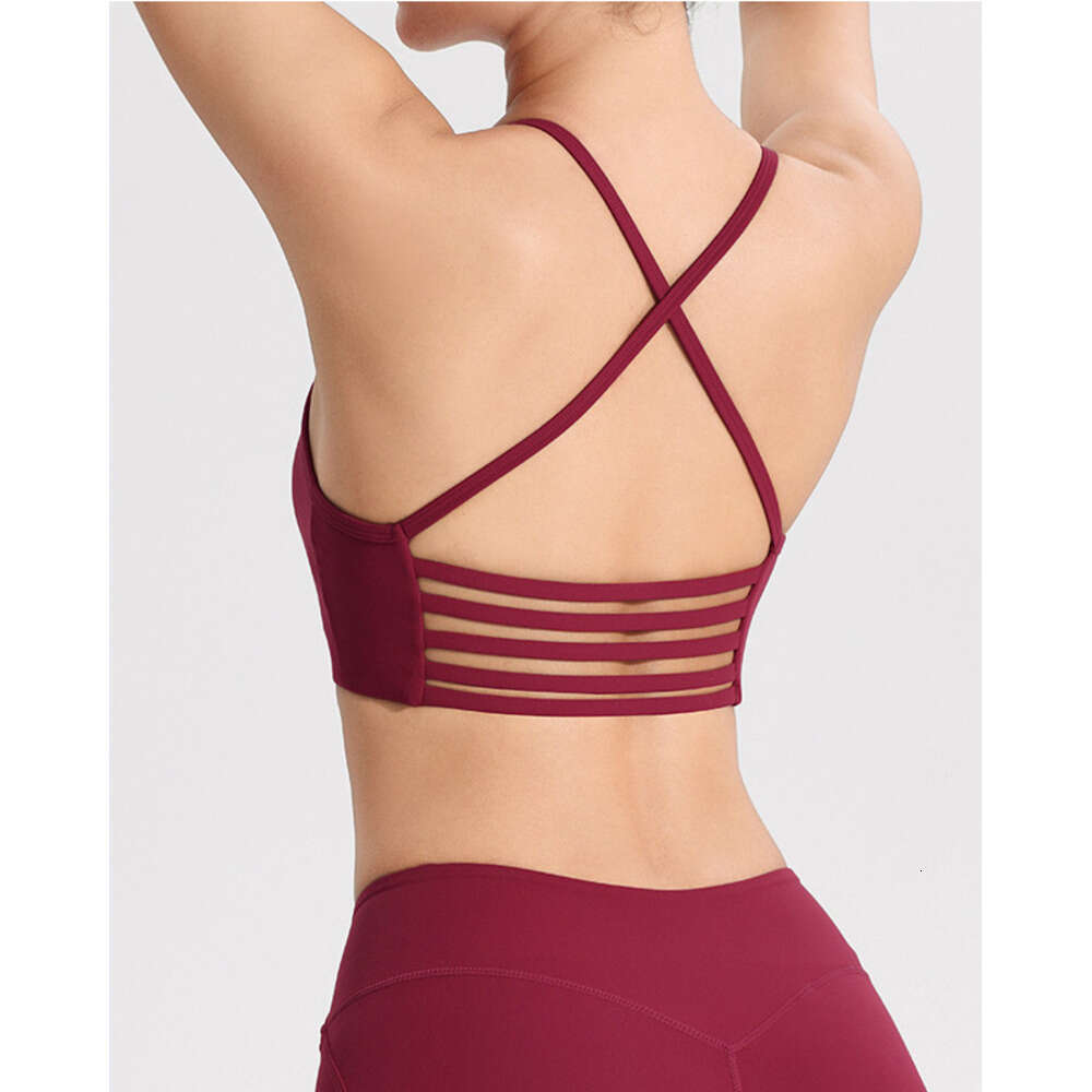 European and American yoga vest women's running gathering fiess suit light strength thin shoulder strap beautiful back sports bra 2025 new style 