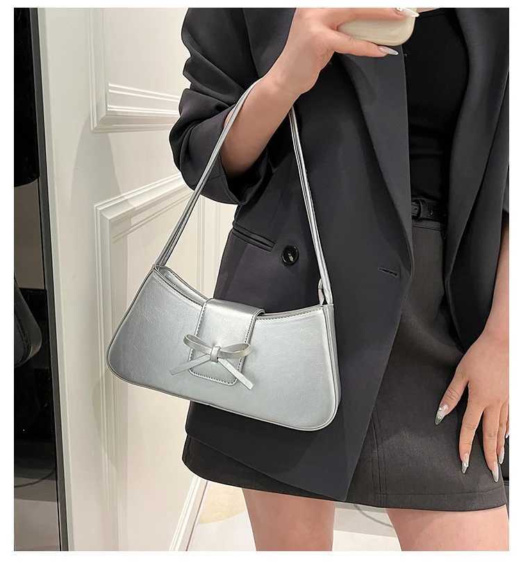Red PU Leather Women Underarm Bag 2024 Spring Trendy Soft Handle Lady Commuter Handbags High-Grade Small Shoulder Bag Z250303