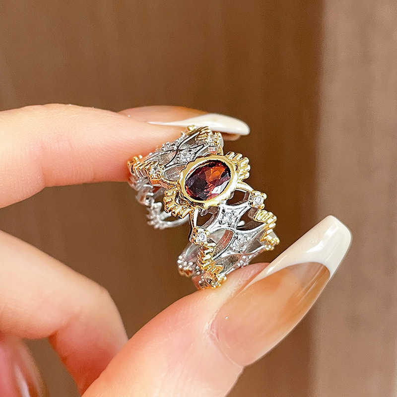 Couple Rings Italian woven pattern carved gold lace two tone gold inlaid diamond red treasure color treasure ring Bratti open ring for women H25303
