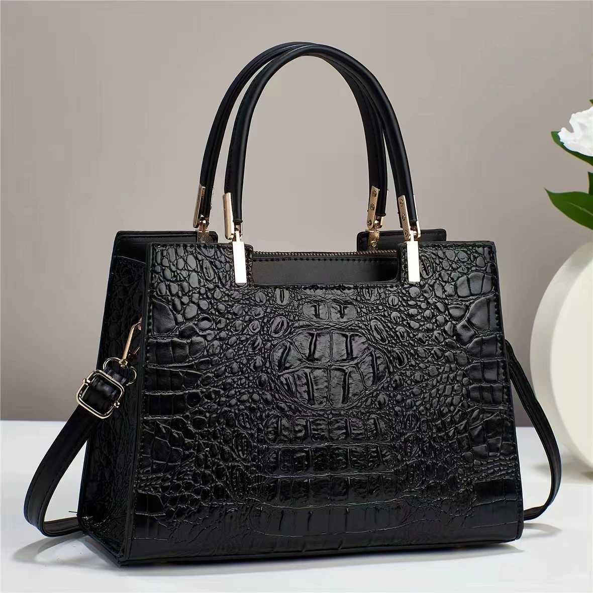 Advanced fashion gradient crocodile print womens handbag atmospheric texture fully matched single shoulder cross bag Z250303