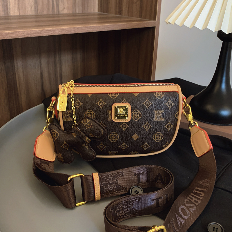 Free shipping new designer Shoulder Bags For womans bag handbag Fashionable messenger bag casual flap women printing crossbody bag