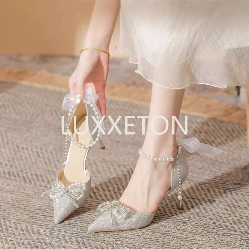 Bow Summer Fashion Pearl Women Pointed Toe Breathable and Wear Resistant Sier High Heeled Sandals