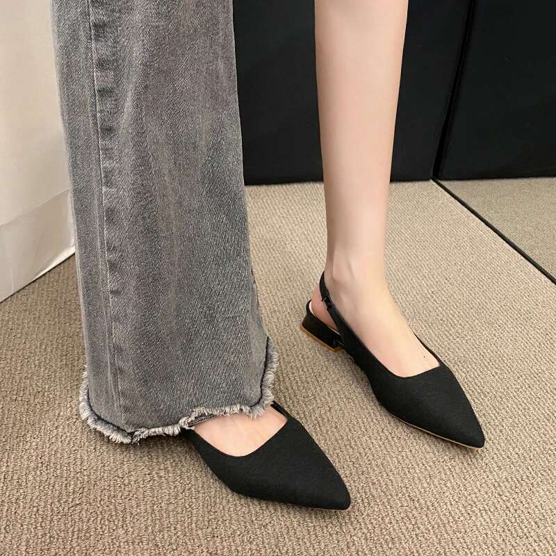 High Quality 2025 Ladies Shoes Slip-on Women's Fashion Sgbacks Office and Career Hot Sale Plus Size Toe Cap Sandals