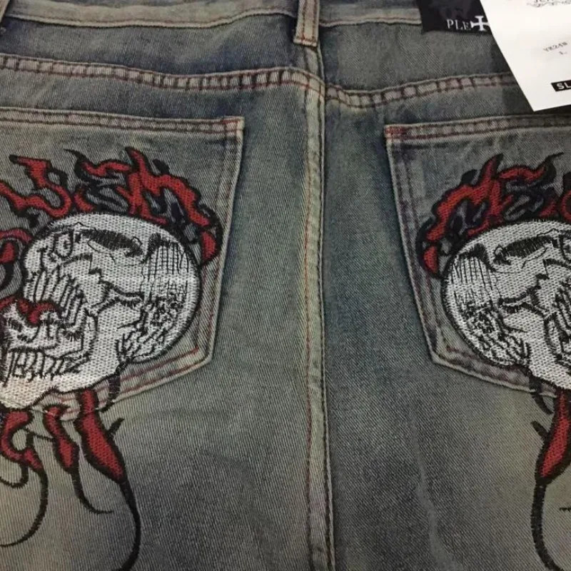 2025 Explosions Skull Embroidered Jeans Y2K Street Hiphop Men and Women with The Same Trend Couples Casual Loose Pants 250227