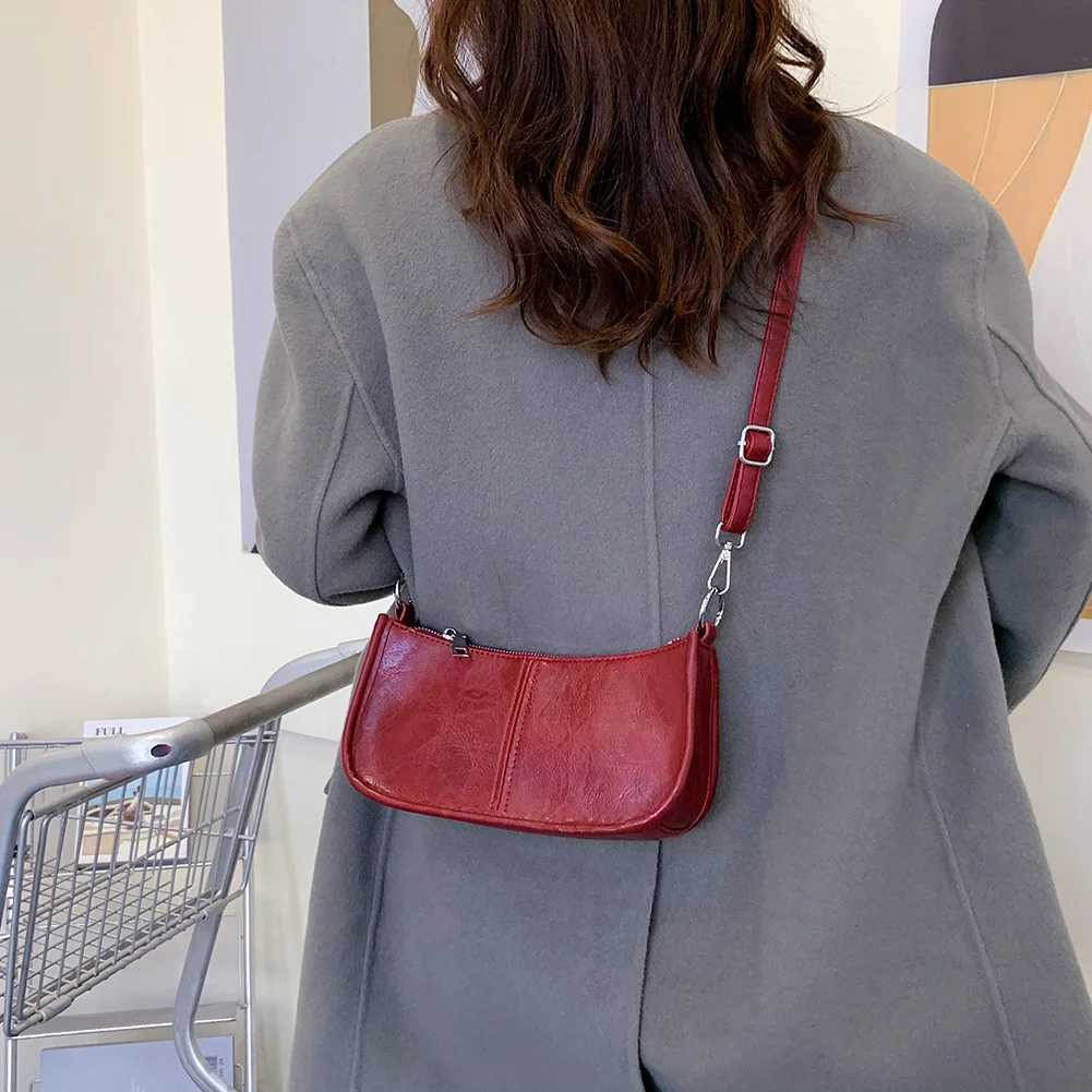 Y2K Red Shoulder Bag Women Vintage Underarm Crossbody Bag Ladies PU Leather Tote Bags Xmas Gift Handbag Purse for Women Z250303
