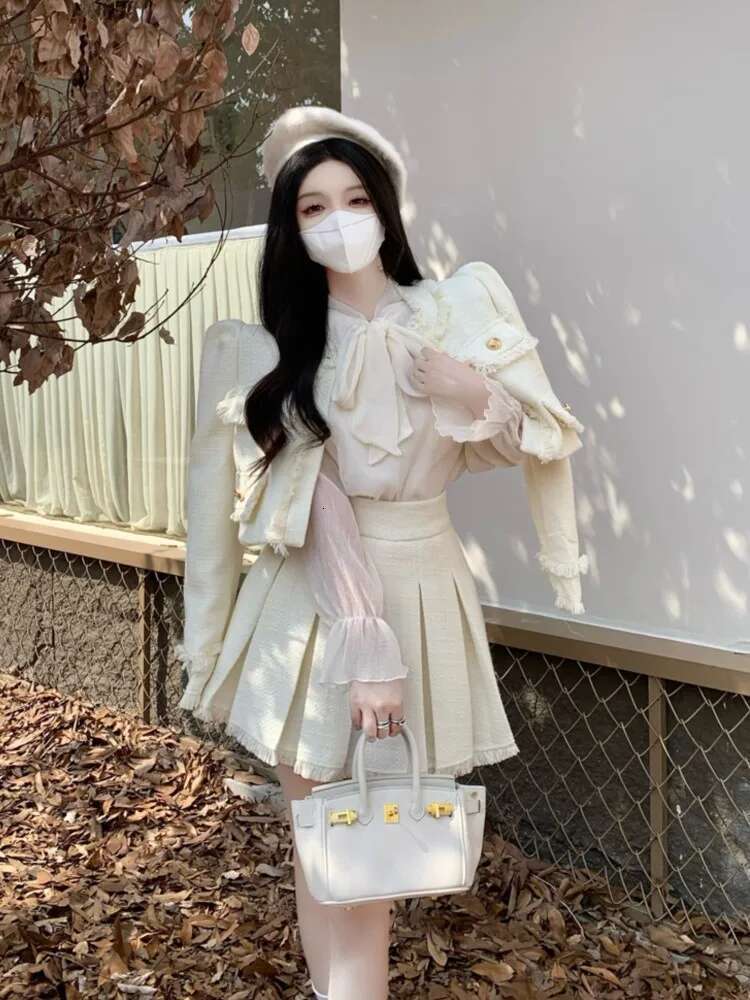 Spring New French Vintage Tweed Two Piece Set Women Short Jacket Coat + Pleated Skirt Suits Korean Ladies Outfits