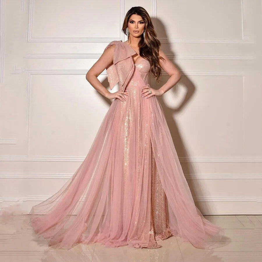 Dreamy Pink Prom Gown A-line Illusion Bow Sleeveless Sparkly Celebrity Banquet Dress Chic Formal Party Dress Long vestidos Zipper Back Evening Gowns