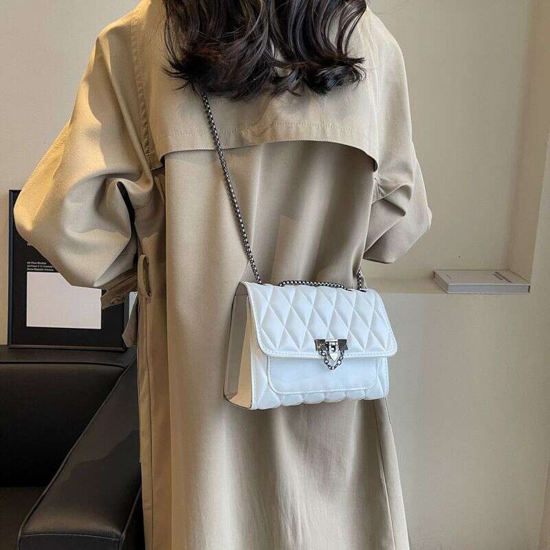 Women's Bags Popular solid color dia embroidery thread retro chain messenger shoulder small square women's bag