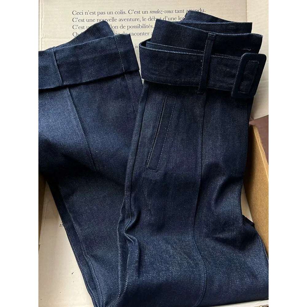 Curled Wide Leg Jeans Women Vintage Classic High Waist Straight Female Cotton Denim Pants With Belt 2025 Fashion