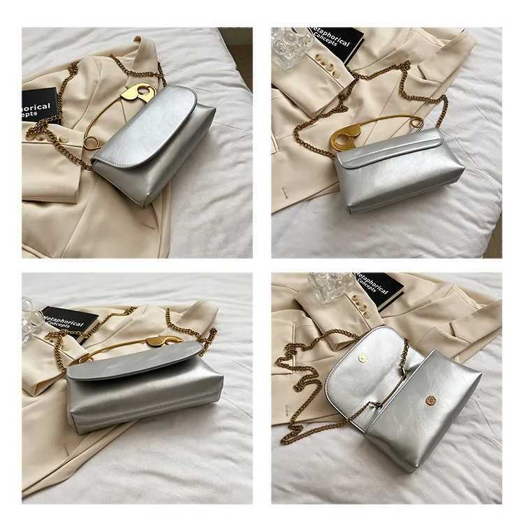 Metal Pin Design women Crossbody bags PU Leather Female Purses and Handbags Chian Sling bag Ladies Clutch Bag red bag Z250303