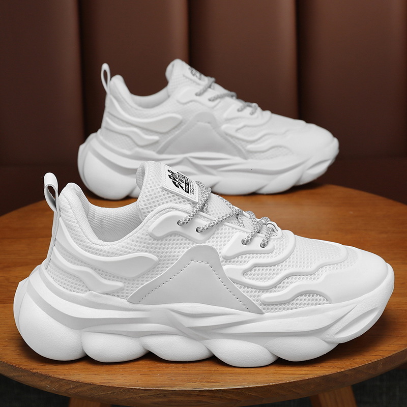 Summer Designer 2025 New Breathable Mesh Men s Fashion Versatile Thick Bottom White Shoes Outdoor Sports And Leisure Multi Functional Shoes