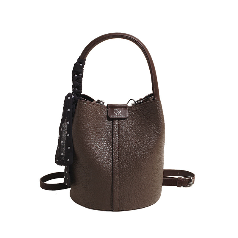 Designer Designer High End Niche Design Bucket Bag For Women 2025 New Autumn Versatile Single Shoulder Crossbody Handbag