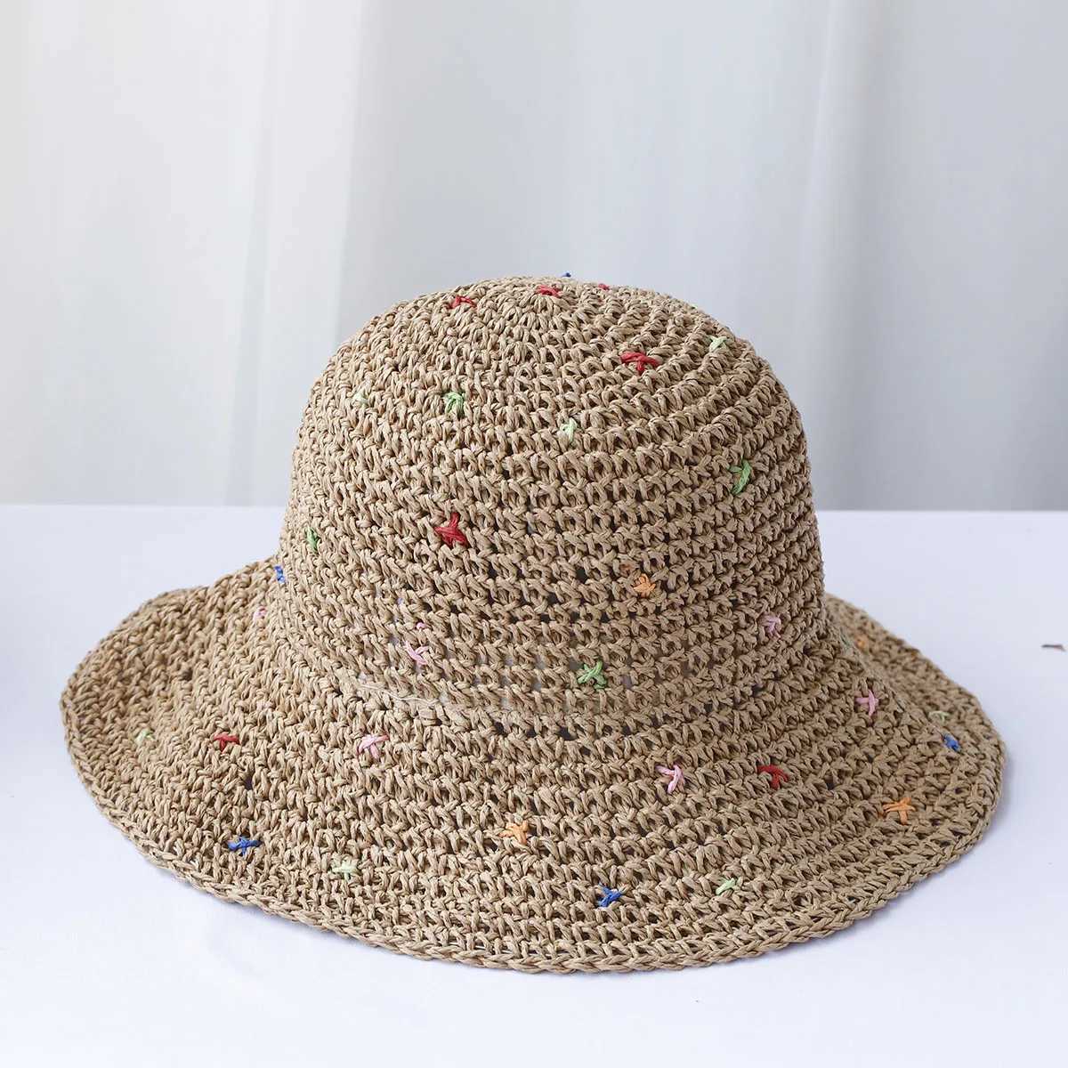 2024 New fashion bucket hat Multicolor Foldable Sun Crochet Hat For BeachTravel And Vacation handmade str hatXJ250304