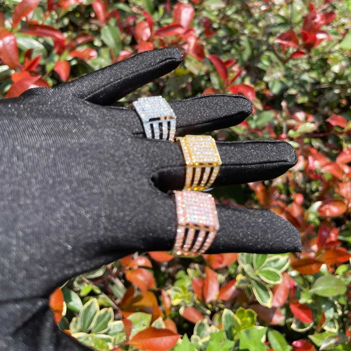 Couple Rings Wind hip-hop square zircon ring with four rows of hollowed out side fashionable and personalized trendsetter ring H25303