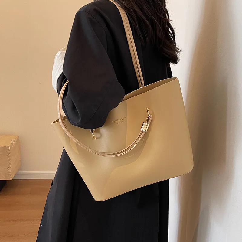 Red Fashion Shoulder Bag Large Capacity Handbag PU Leather y ner Wedding Big 250303