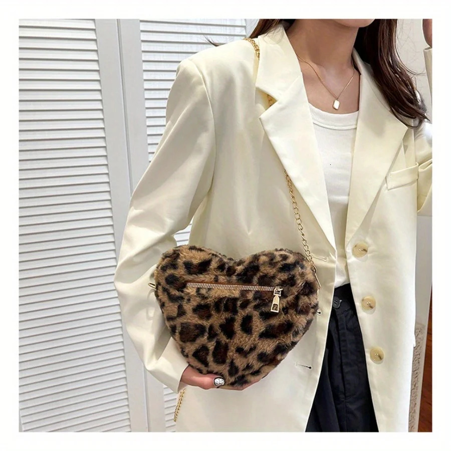 Leopard Love Mini Shoulder Bag Autumn Plush Temperament Crossbody Bags Valentines Day Gift Birthday Gifts Ladies Supplies 250303