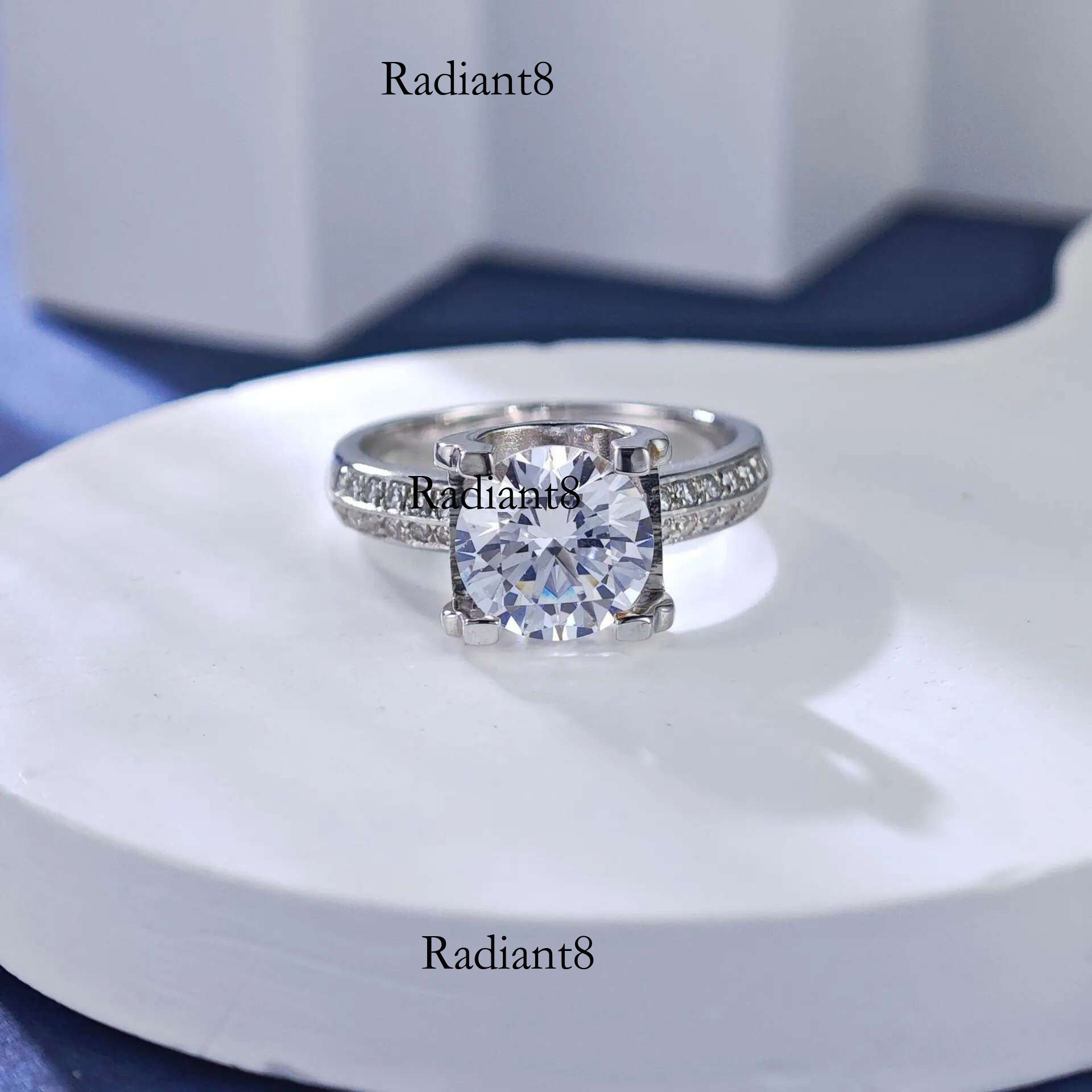 Women's PT950 Platinum 2 Mossanite Dia Ring, Simple Micro-Set Bull Head Design, Gift for Girlfriend.