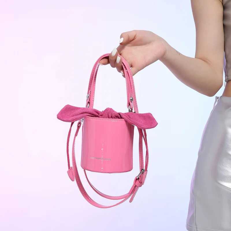 Mini Exquisite Wine Red Glossy Lacquer Surface Crossbody Bag 2024 New Bow Drawstring Underarm Bags High Street Lipstick Handbag Z250303